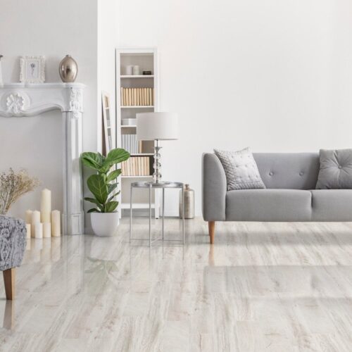 Fresno Snow Oak Easy Touch 8mm High Gloss Laminate Flooring 79015 P79015 224059 Image