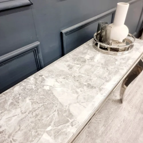 Louis Console Iv White 89