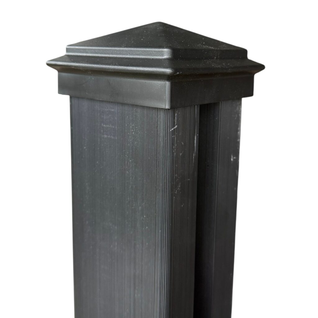 Composite Fence Posts – Black – 8x8x190cm (Pack of 4)