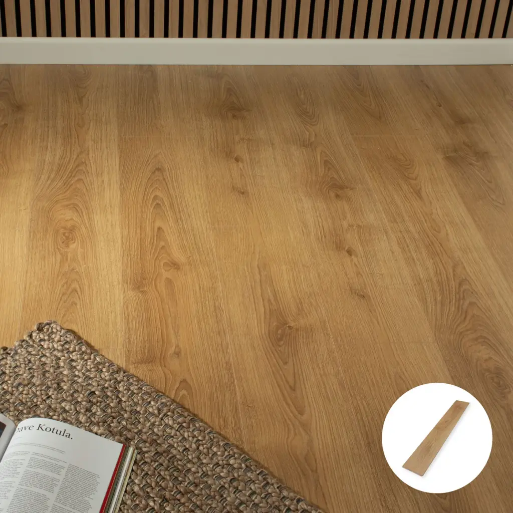 Maverick Natural Oak Water-Resistant Laminate 8mm