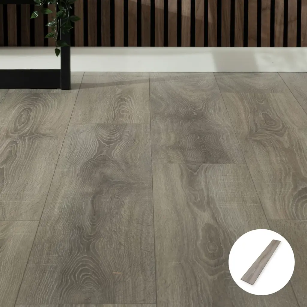 Maverick Silver Oak Water-Resistant Laminate 8mm