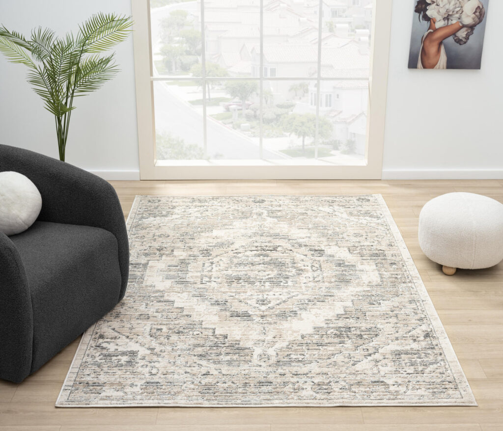 Nuevo Loki Cream Rug