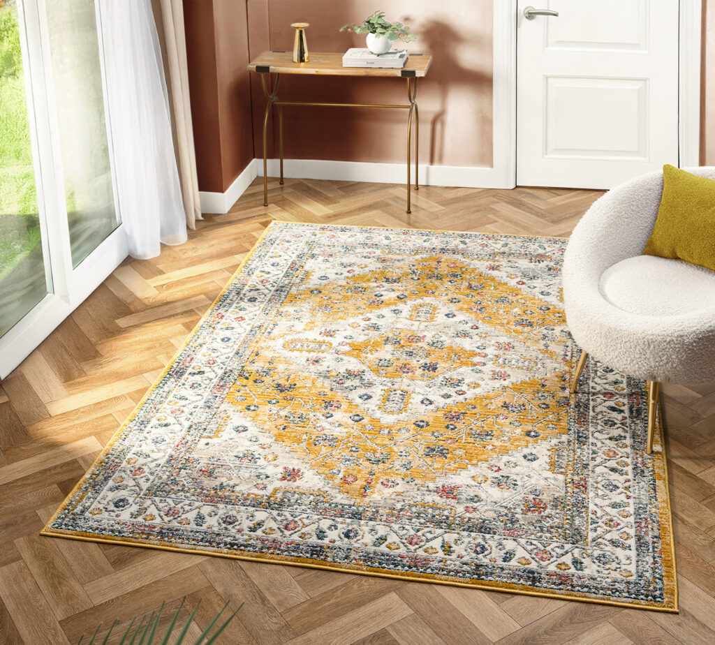 Nuevo Enzo Cream / Gold Rug