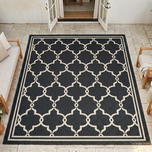 Terrace Spanish Tile Black Rug